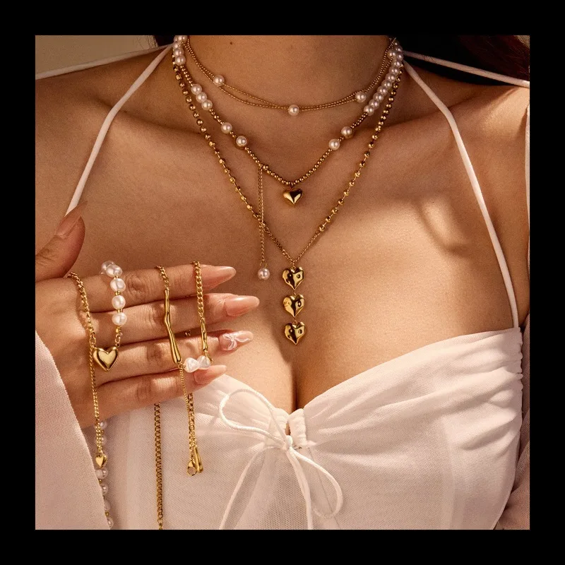 

Ожерелье Sweet Cool Pearl Love Цепочка на ключицы Модное нишевое ожерелье премиум-класса из нержавеющей стали с подвеской