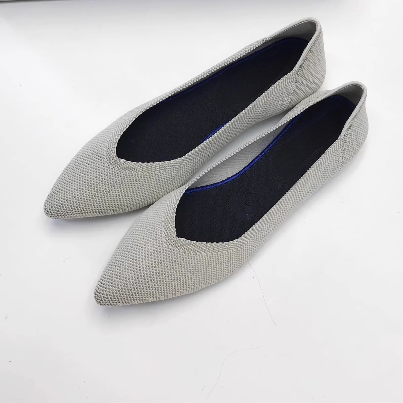 

Maggie's Walker Women's Knitted Flats Spring Pointed-toe Shallow-mouth Casual Shoes Woven Shoes Size 34~40