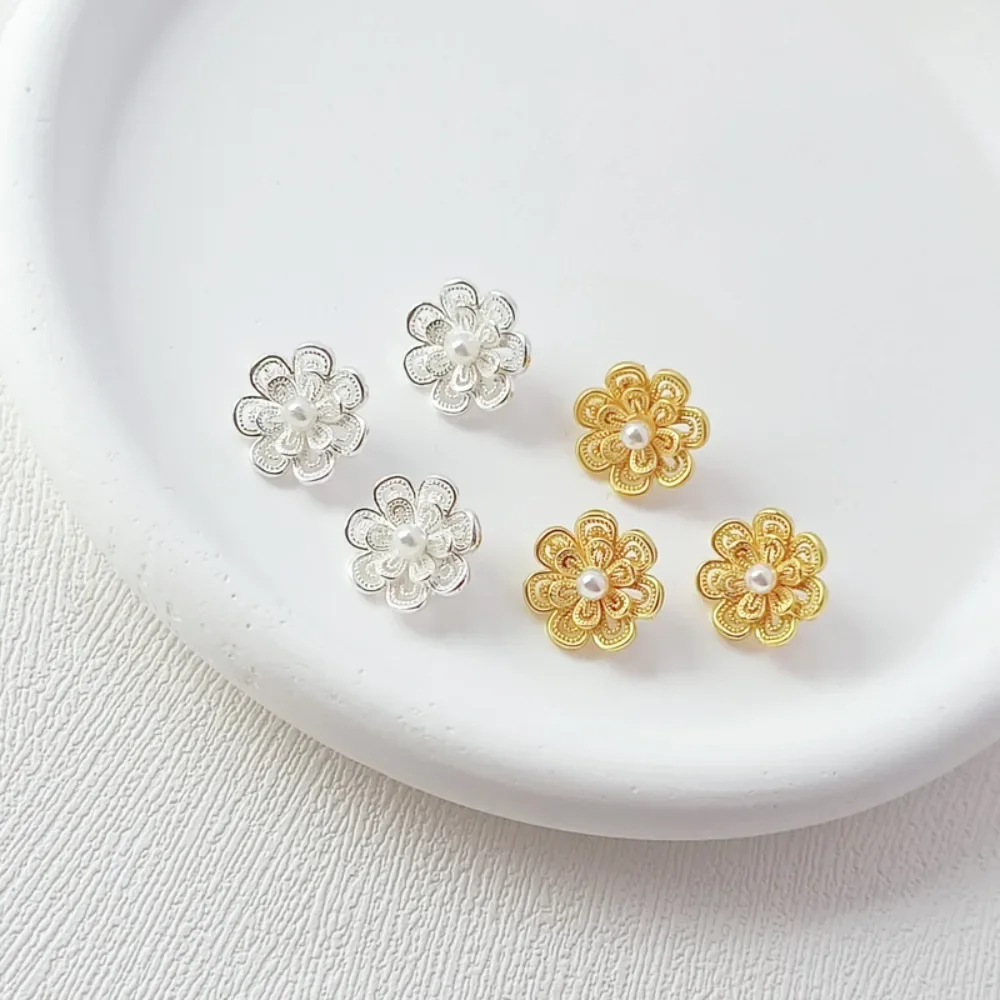 DIY 18K Gold-plated Gold and Silver Hollowed-out Flower Peace Pendant, Connecting Hook Buckle Necklace