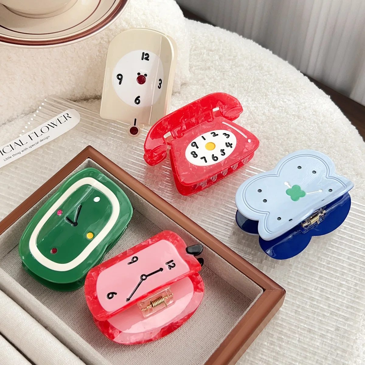 Fashion hair claw clip Creative hair claw Elegant hair claws Telephone hair claws Clock hair claws Accessories for women