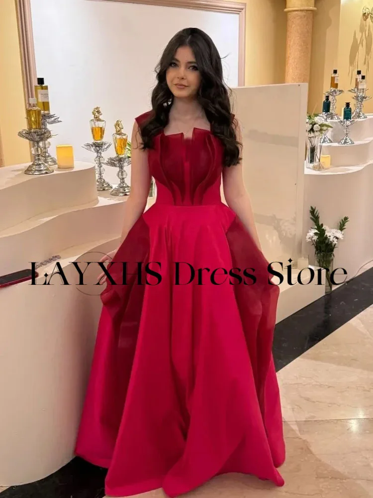 ชุดราตรีคอเหลี่ยมทรงเอไลน์สีแดง แบรนด์ LAYXHS แต่งระบายจีบระบาย สำหรับงานปาร์ตี้หรืองานพรอม  รับตัดตามแบบ