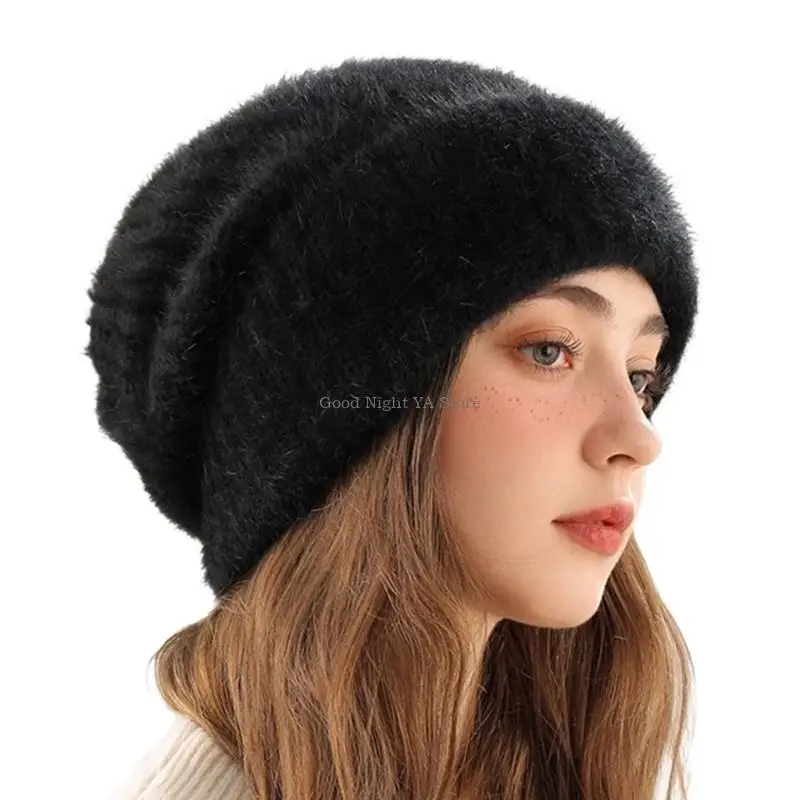 Unisex Knitted Hat with Warm Yarn-Blend Construction and Relaxed for Routine Cold-Weather Outings and Travel