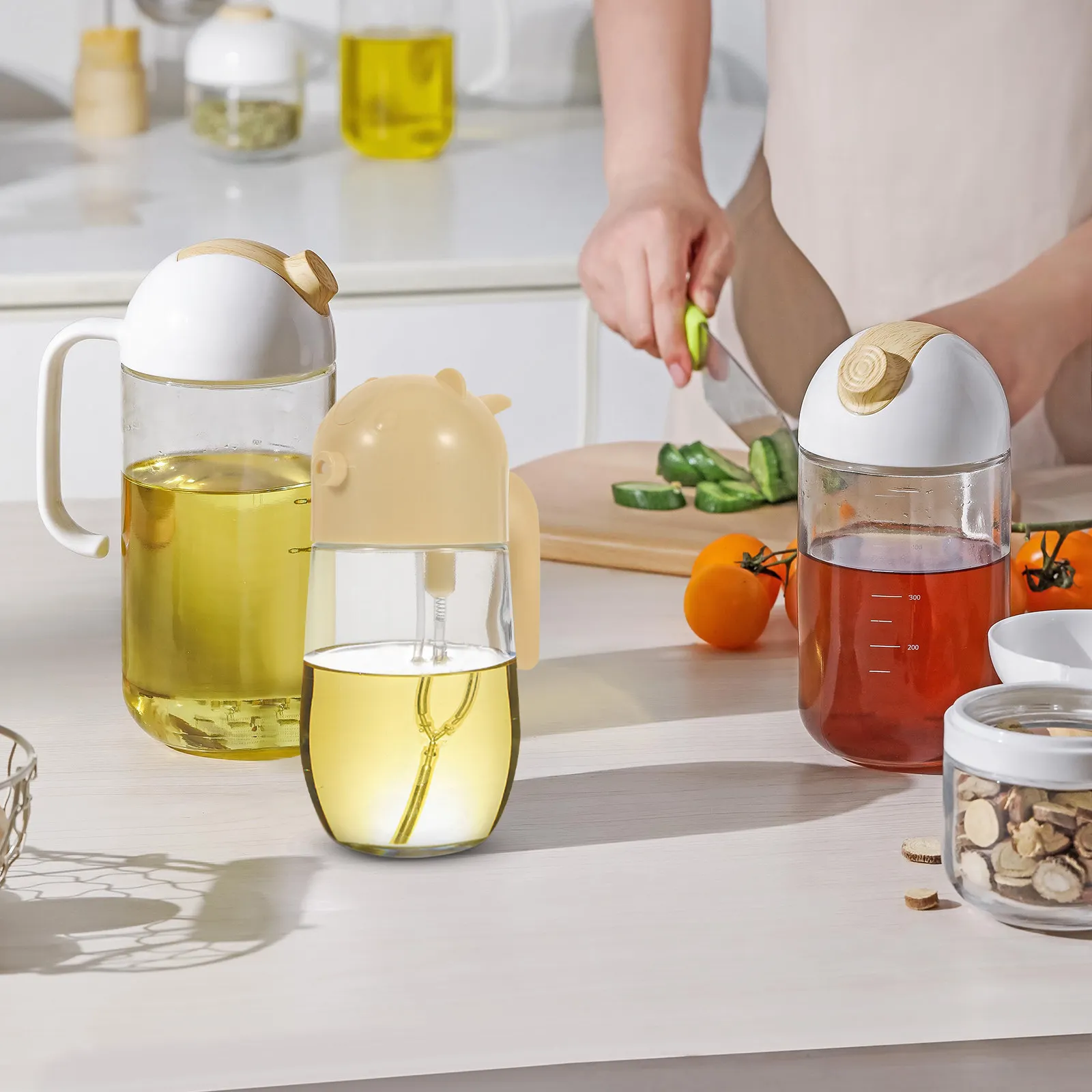 

Olive Oil Sprayer Dispenser Glass Body Refillable Oil Spray Bottle for Cooking Fine Easy Clean Food Safe Design