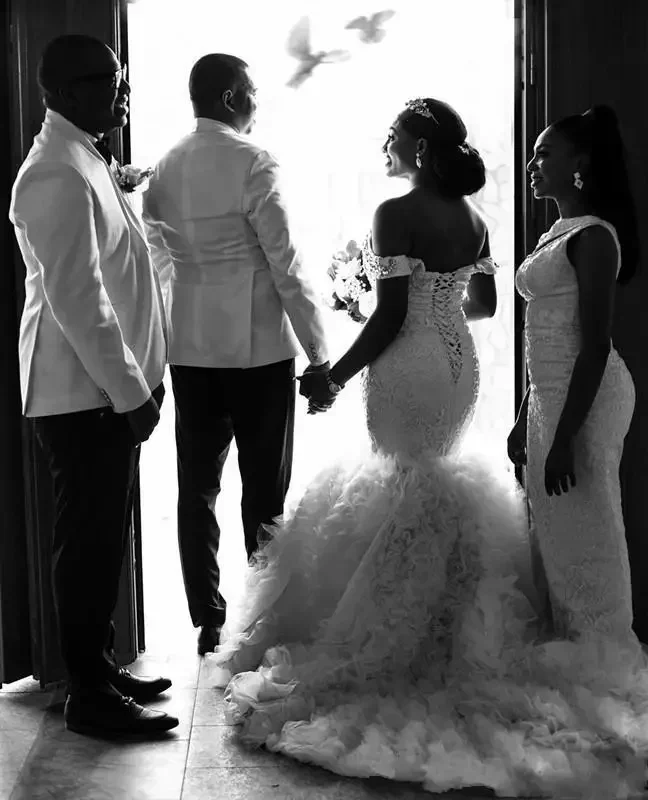 Customized African Black Girl Mermaid Dresses Plus Size Crystal Off Shoulder Vestidos De Novia Cheap Hochzeitskleid Wedding Gown