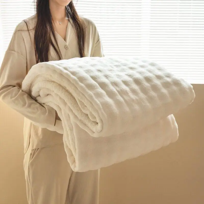 Double Layer Thickened Lamb Velvet Blanket Sofa Cover Warm Heat Retention Autumn Winter Print Style Large Bubble Sheepskin Bl...