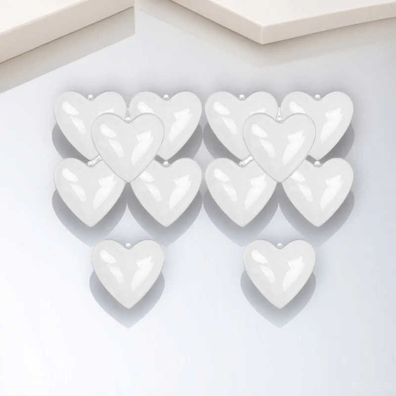 

12Pcs Clear Plastic Heart Shaped Ball Pendant Easy Hang Outdoor Indoor Festival Decor Clear Gift Box Transparent Box