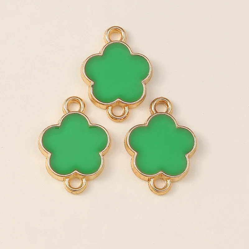 20 Stück niedliche, gemischte grüne Emaille-Blumenanhänger für die Schmuckherstellung, zum Basteln von Ohrringen, Halsketten, Armbändern und anderen Accessoires. – Detail 5