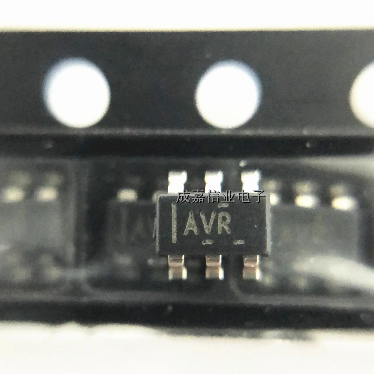 10pcs/Lot TPS3808G18DBVR SOT-23-6 MARKING;AVR Supervisory Circuits Programmable-Delay Operating Temperature:- 40 C-+ 125 C