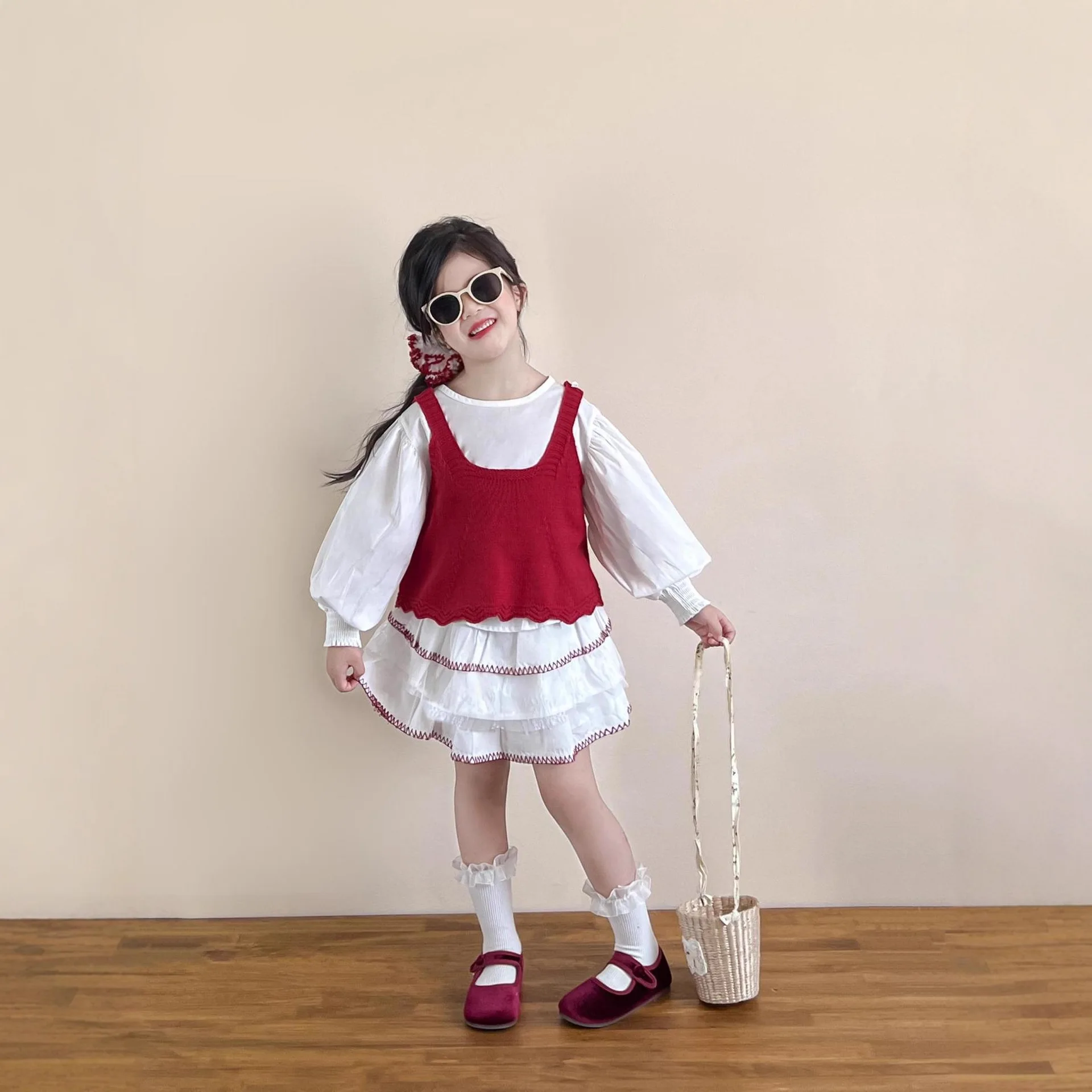 

2026 Autumn Girls Sweet Chic Set Red Knit Cardigan Vest Pleated Ruffle Tiered Skirt Two-Piece Outfit for Toddler Kids 2-8 Years