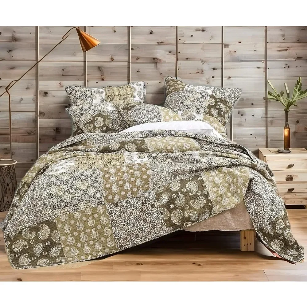 

Quilt set bedding bohemian cotton patchwork, durable and reversible, olive and brown rustic elegance bedroom, set of 3 pieces