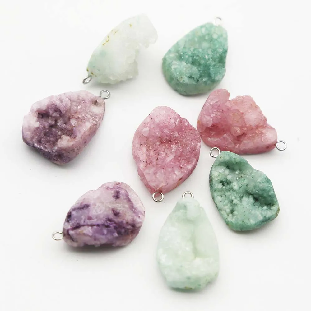 Selling Natural Stone Crystal Cluster Plus Color Pendant Water Drop Pendant Handmade Charm DIY Necklace Jewelry Accessories 8Pcs