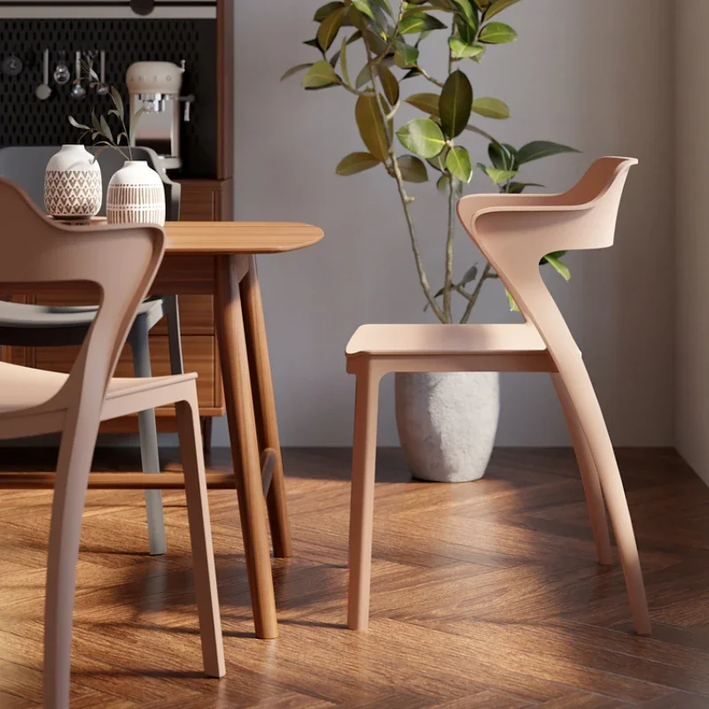 Ramię Outdoor Nordic krzesła do jadalni akcent plastikowa kuchnia nowoczesne krzesło biurowe projektant luksusowe ergonomiczne Sedie meble domowe