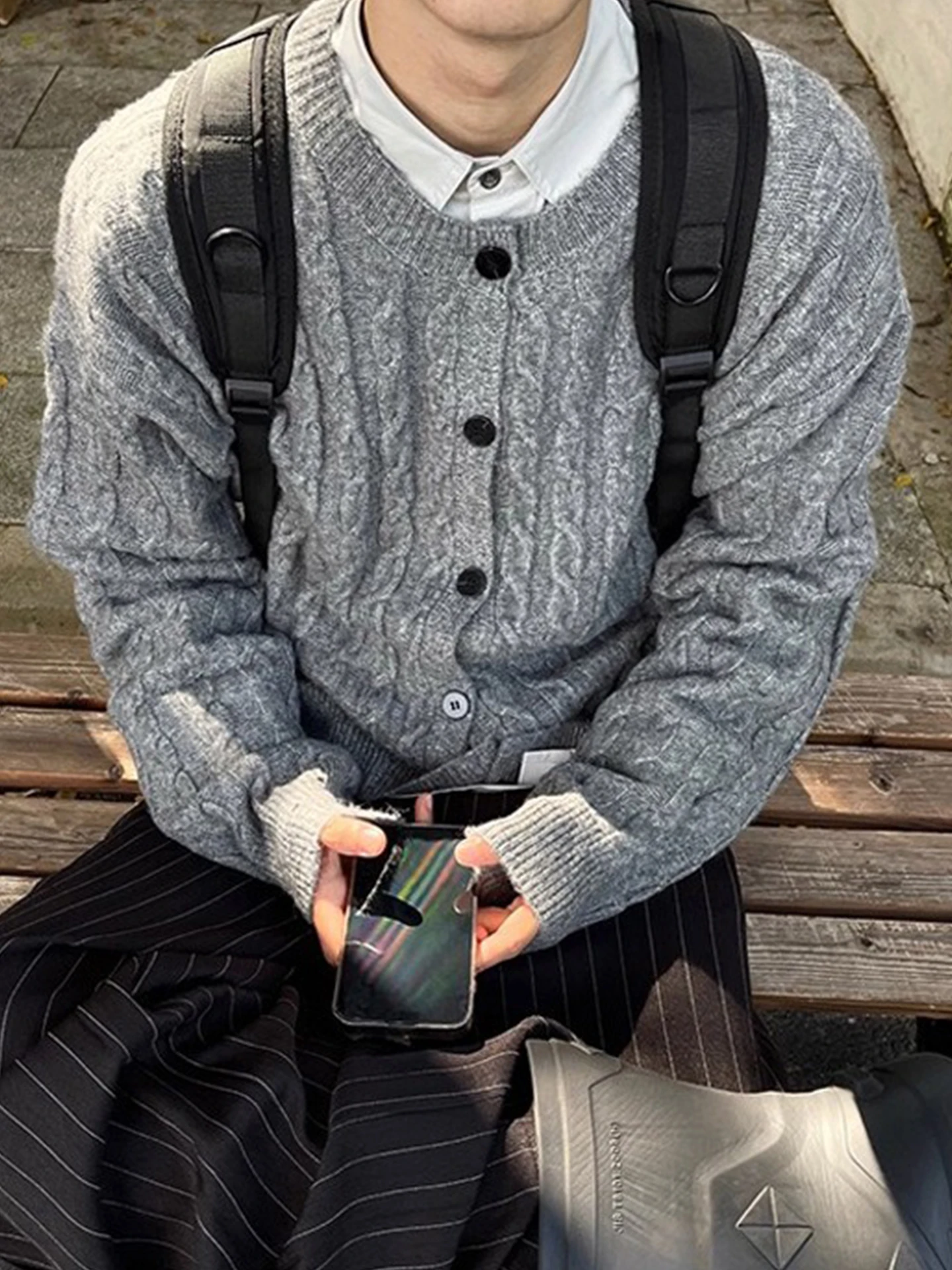 

Американский вязаный свитер в стиле ретро, мужское пальто свободного покроя, длинный свек на пуговицах, теплый топ, винтажная повседневная одежда на осень-зиму