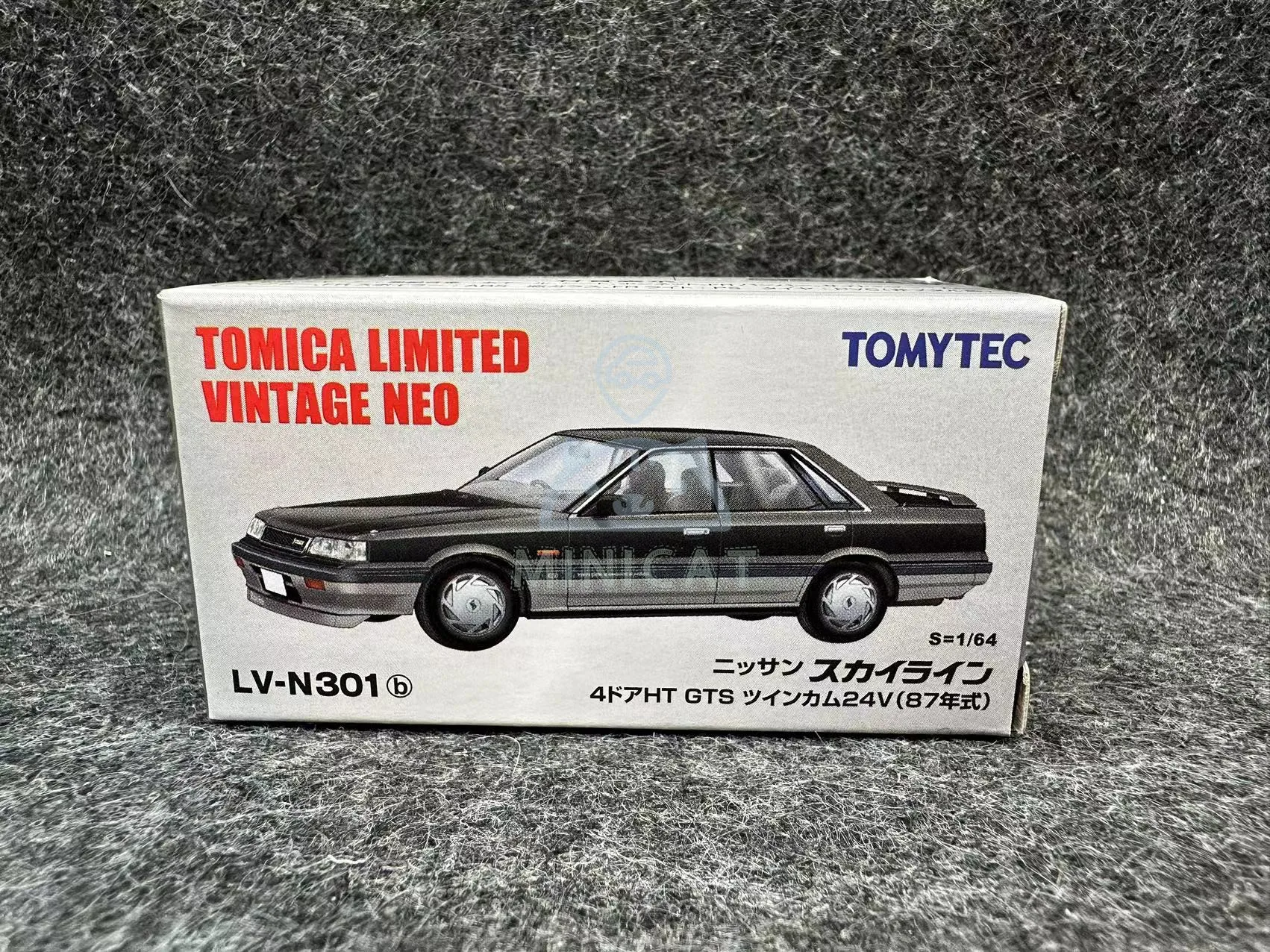 TAKARA TOMY TOMICA 1:64 TLV LV-N301b Skyline R31 late type alloy roller miniature model, adult decoration, boy toy,birthday gift