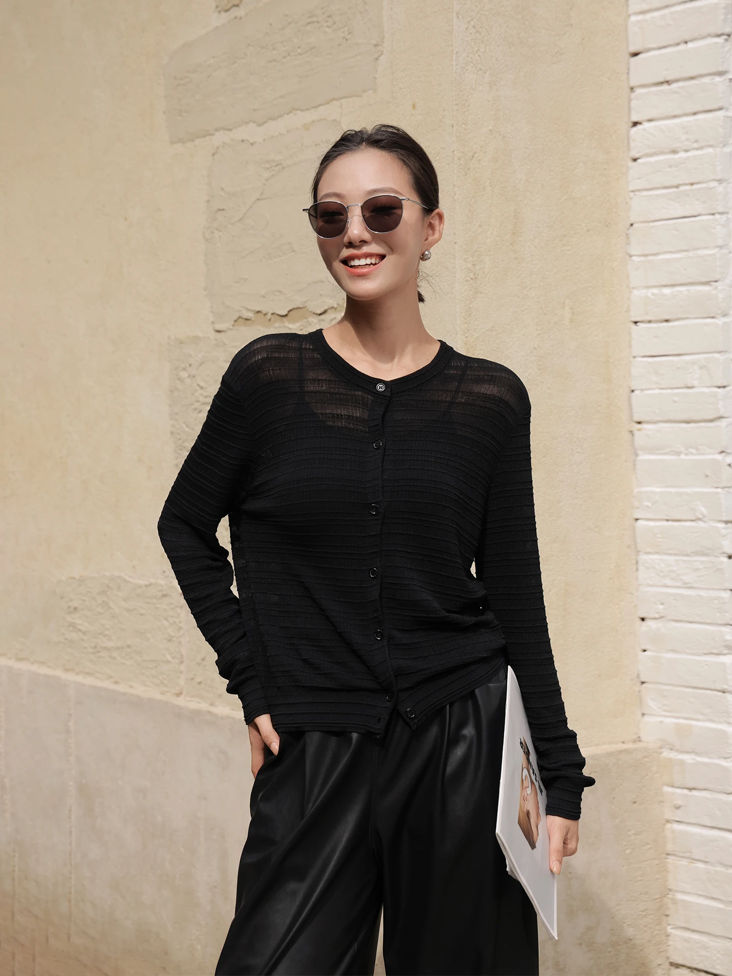 

Zhou Zhou Korean Sle Striped Single Button Knitted Cardigan Spring New V Ne Hollow Long Sve Women's Top Coat Casual Sl...