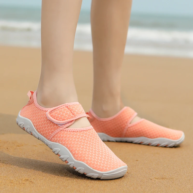 Summer Aqua Shoes For Women Gym Sneakers Comfy Breathable Outdoor Beach Barefoot Shoes Ultralight Quick Dry Women's Water Shoes