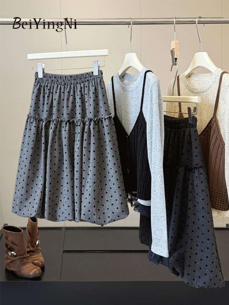 Beiyingni Kpop Gray Polka Dot Short Skirts Women Autumn Winter Kawaii Bud Skirt Female 2026 Casual Retro High Waist Black Skirt