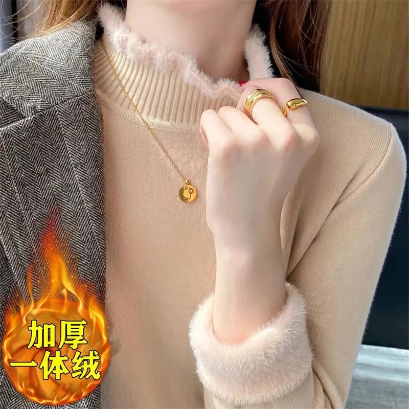 

Women's Turtleneck Sweater Winter 2025 Retro Red with Velvet Lining Thickened Inner Wear Thermal Knitting Bottoming Shirt