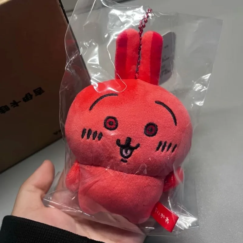 

MINISO Chiikawa Hachiware Usagi Kawaii Anime Cartoon Red Warm Doll Plush Doll Red Warm Rabbit New Fashion Trend Doll Sweetness