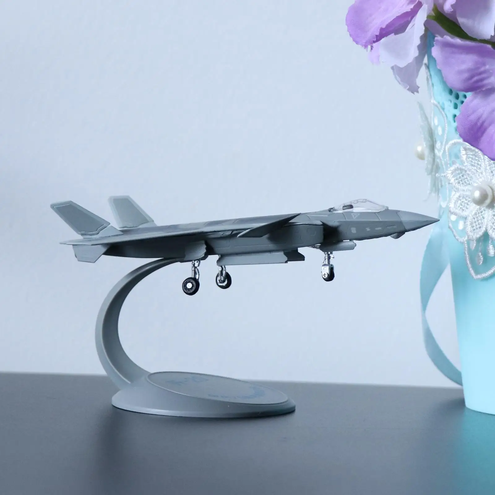 1/144 Alloy Aviation J20 Model with Metal Bracket Home Decoration