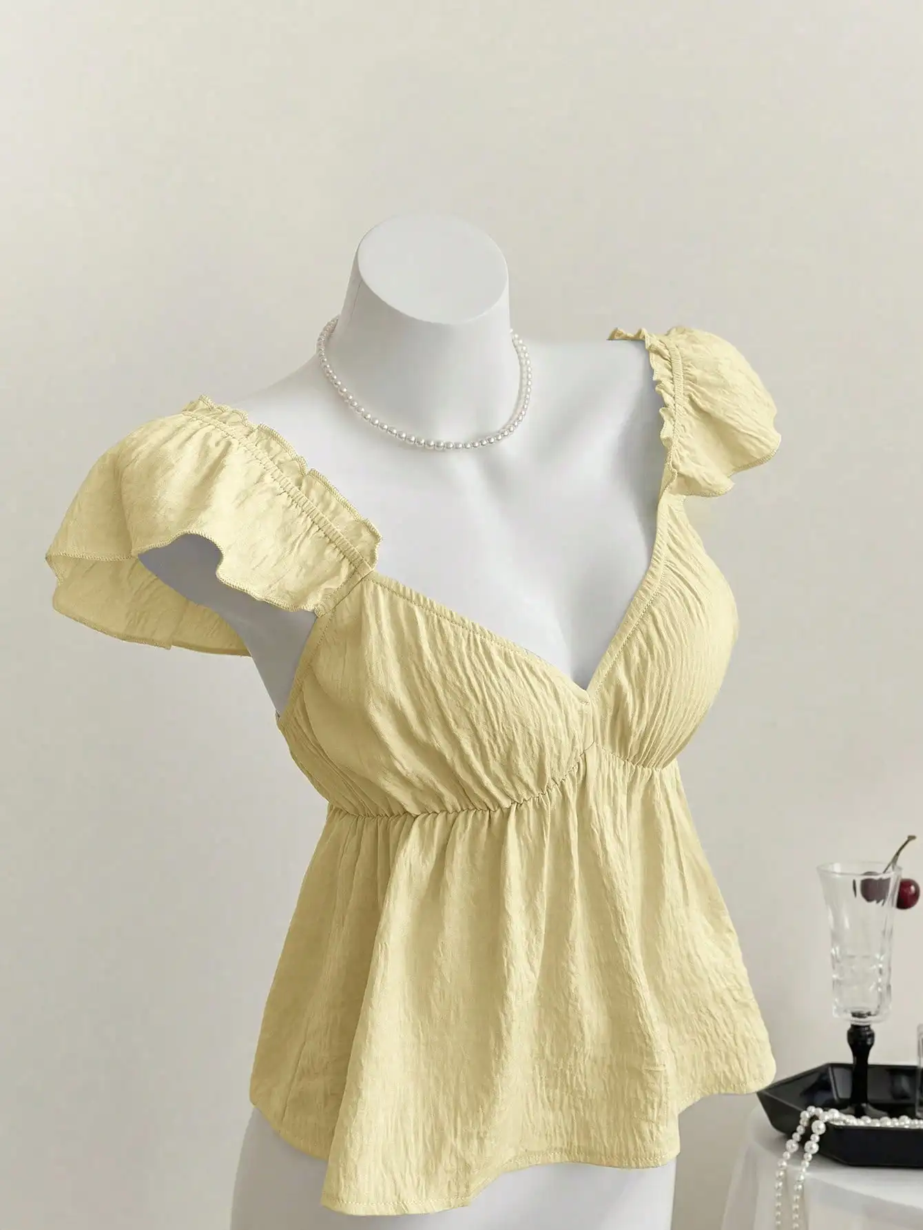 Pale Yellow Cute Ruffle Trim Cap Sleeve Sexy Cute Romantic Low Neck Backless Cropped Camisole Top Brunch Vacation Summer