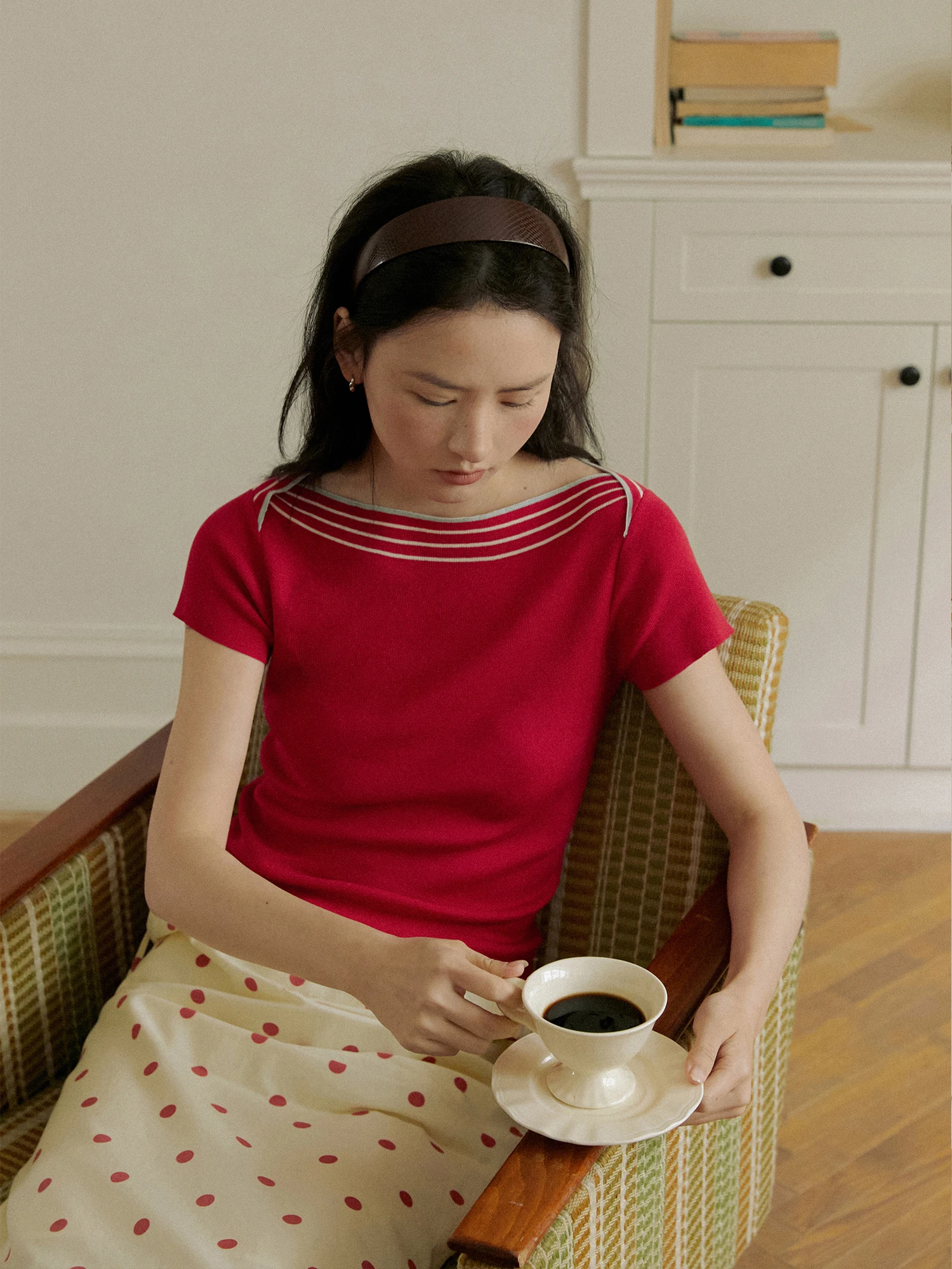 LLANO Women's Slim Fit Knitted Sweater Stripe Pattern Thin One-Shoulder Boat Neck French Style Cotton Short Sleeve Top