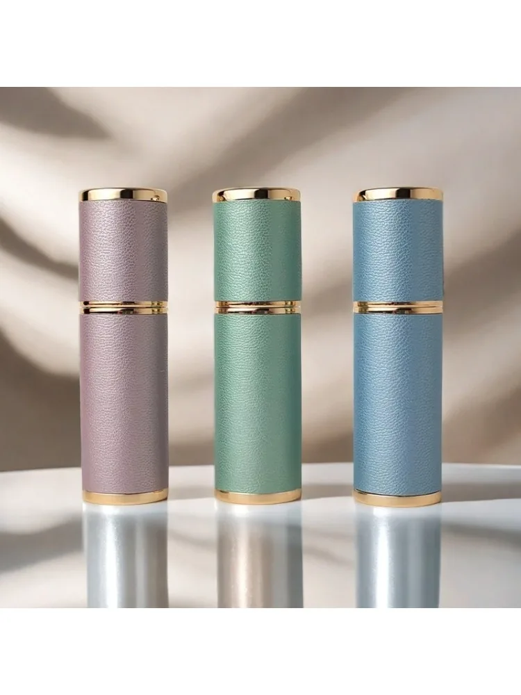 Mini vaporisateur en cuir d'alcool, bouteille vide rechargeable, atomiseur de parfum Portable, récipient liquide pour cosmétiques et voyages, 5ml