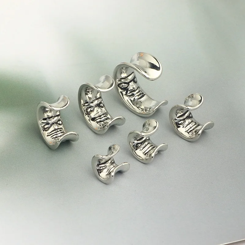 1 Pair Oval-shaped Hollow Moon-shaped Ghost Face Earlobe Expansion Earring Piercing Accessory