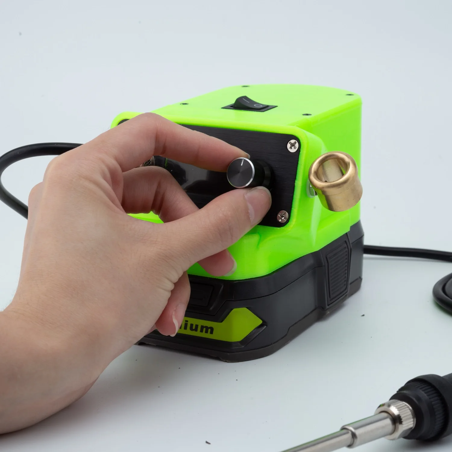 T12 OLED Digital Soldering Station For RYOBI One+ 18V Li-ion Battery Powered Wireless  (Not include  battery)