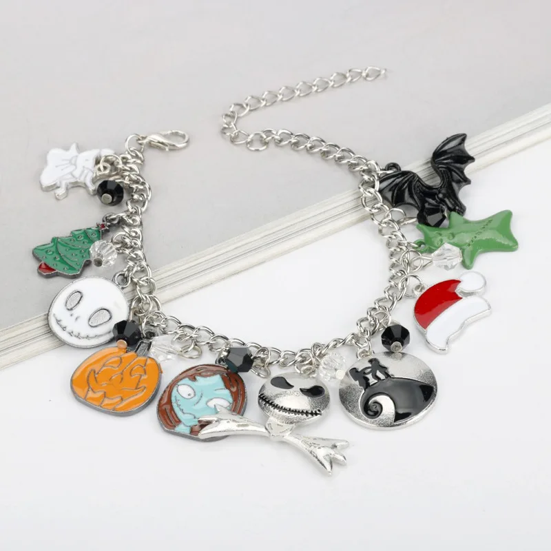 Nuevas películas de Halloween pesadilla antes de Navidad pulsera con dijes joyería de moda colgante de calavera Jack para mujer regalo de Cosplay
