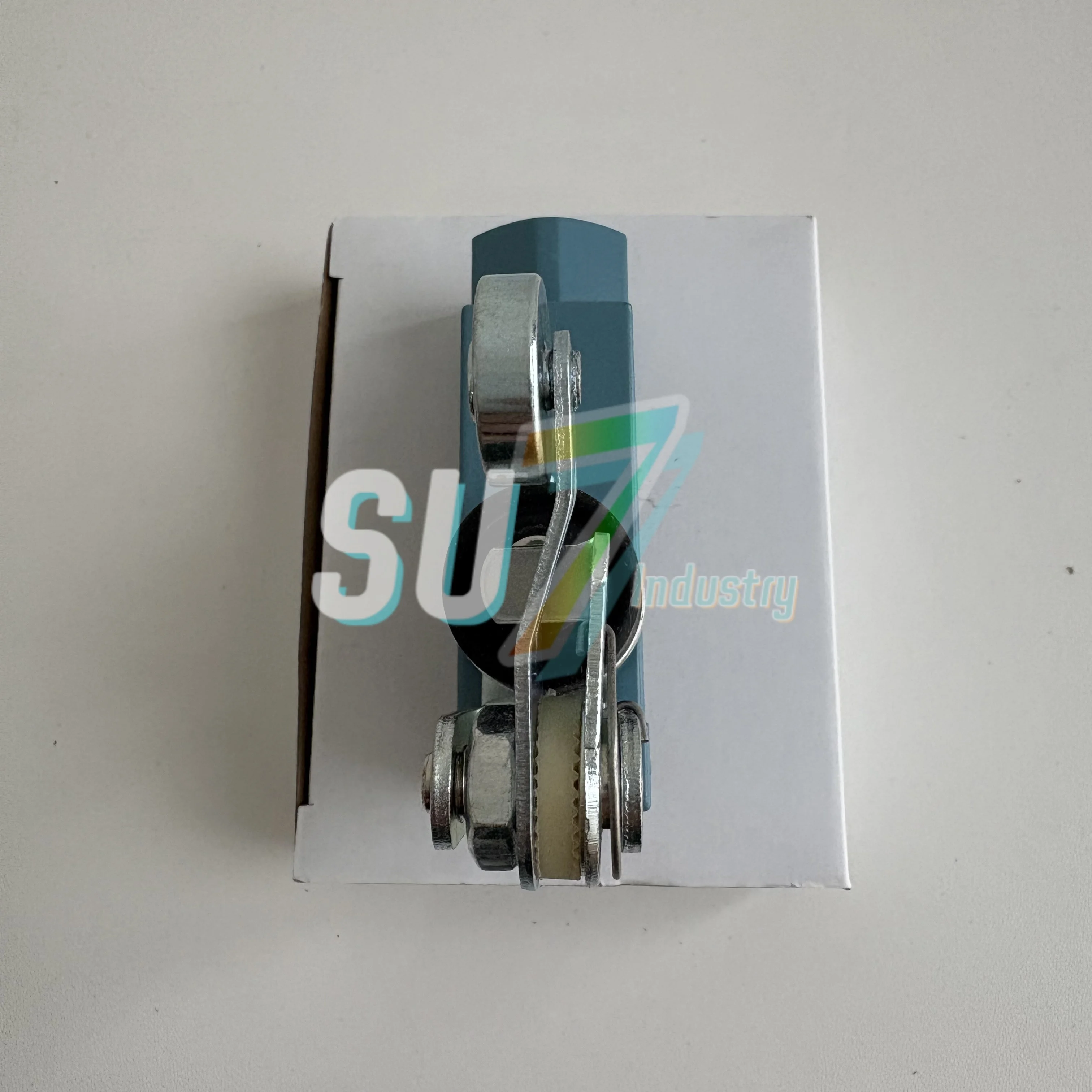 新入荷 BZE6-2RQ2 リミットスイッチ