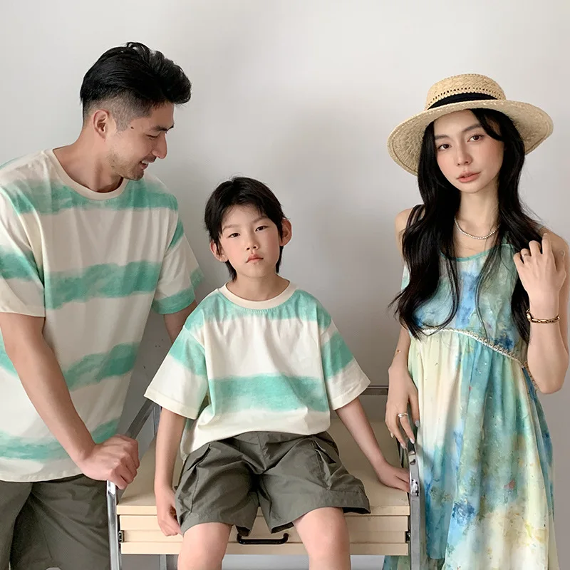 2026 Summer Family Matching Outfits Watercolor Stripe T-Shirt & Cami Maxi Dress Set For Mom Dad Kids Beach Vacation Wear