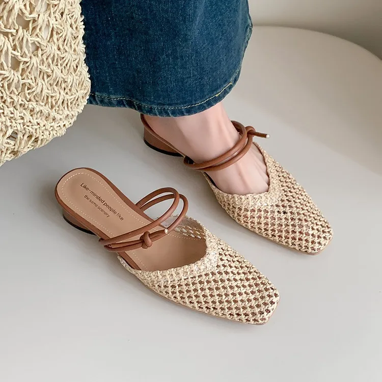 

2026 Vintage Woven Low Heels Half Slippers Summer Women's New Outwear French Breathable Square Head Thick Heel Holiday Mules