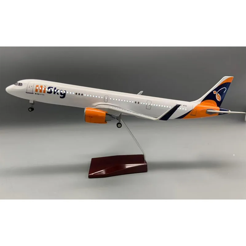 A321 European Hi Sky Aviation Aircraft Model With Lights And Wheels Simulation Static Model Airplane Ornament Children'S Gift