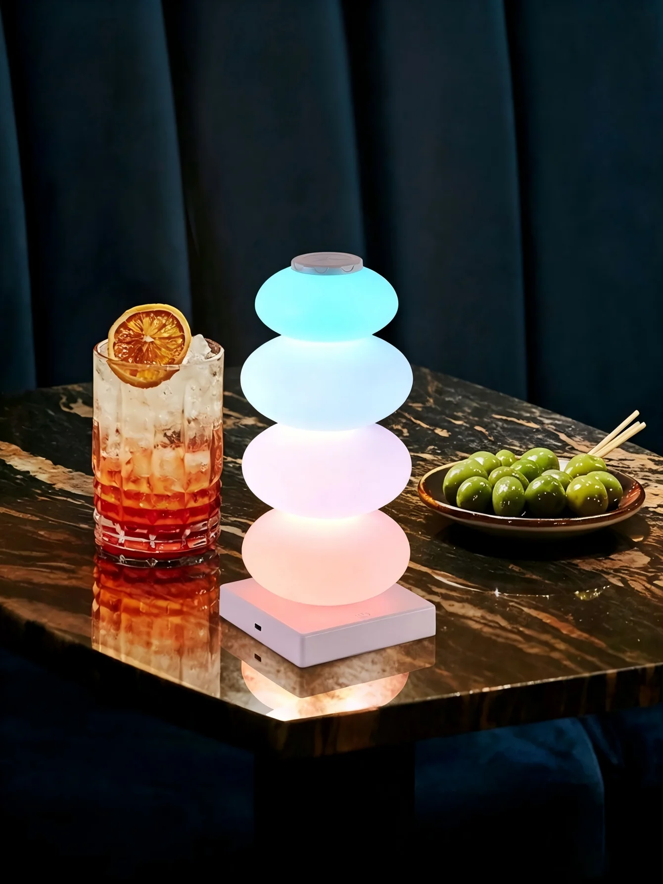 Creative Building Block Stack Lamp RGB Dynamic Color Cycle Touch Control USB Powered Soft Frosted Ambient Decor Light