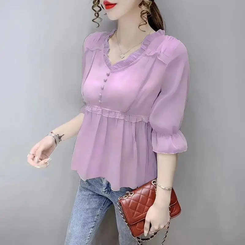 Korean Commuter 2024 Summer New Women's Solid Color V-Neck Button Spliced Lace Fashion Sweet Loose Half Sleeve Chiffon Blouse
