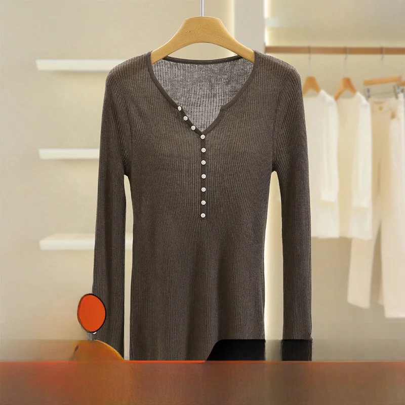 

Новый однотонный многослойный трикотаж с v-образным вырезом и декоративными пуговицами, женский модный осенний свитер, удобный крой Long Sve Crew Ne