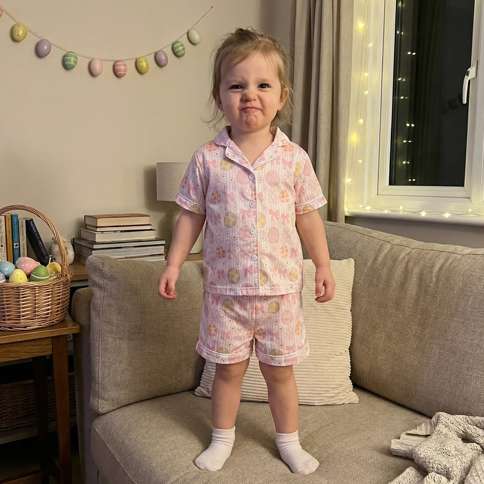 

Летний пижамный комплект для девочек на Пасху: топ с коротким рукавом и цветочным принтом, шорты на резинке, пижама с пуговицами, комплект для сна