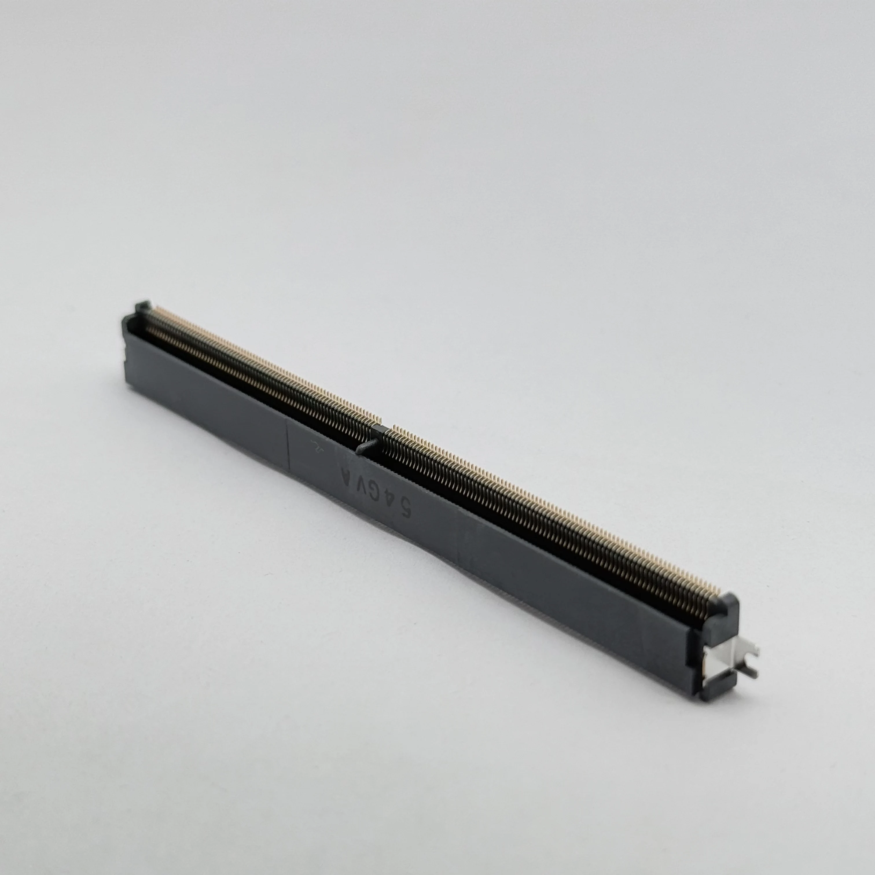 

Foxconn AS0B826-S43B-7H MXM 314Pin 4.3H 3.3V Spacing 0.5mm Graphics card slot in stock