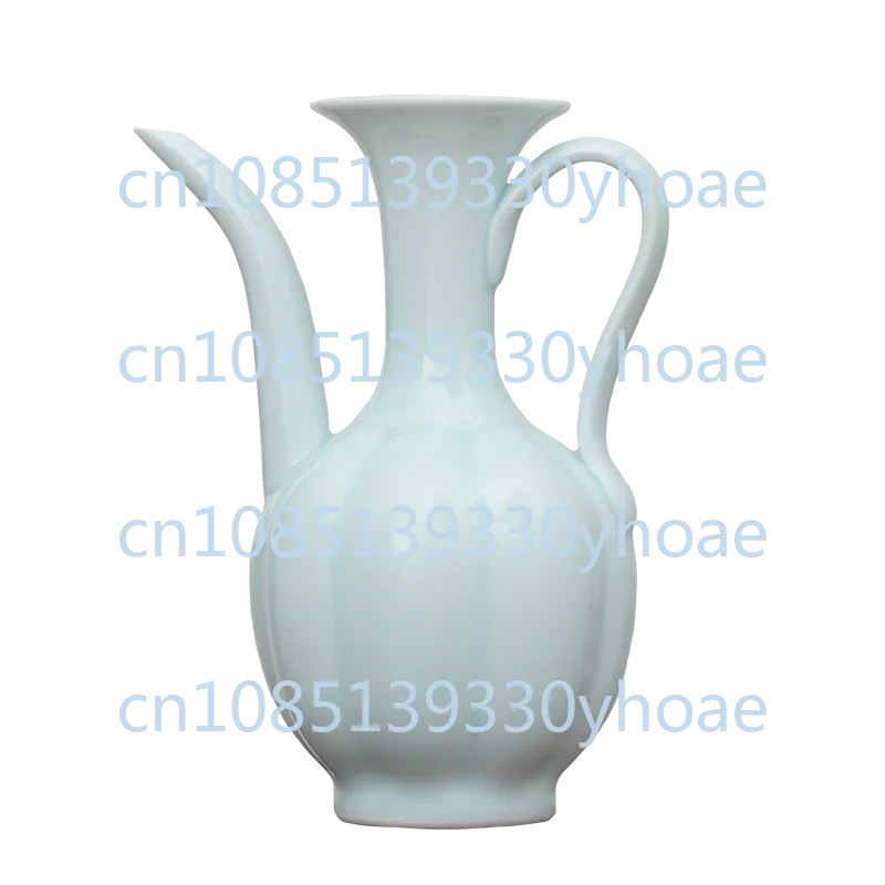 Retro imitation Song Dynasty tea small shadow green hand pot soup bottle Chinese Song Dynasty ceramic Song pot tea set