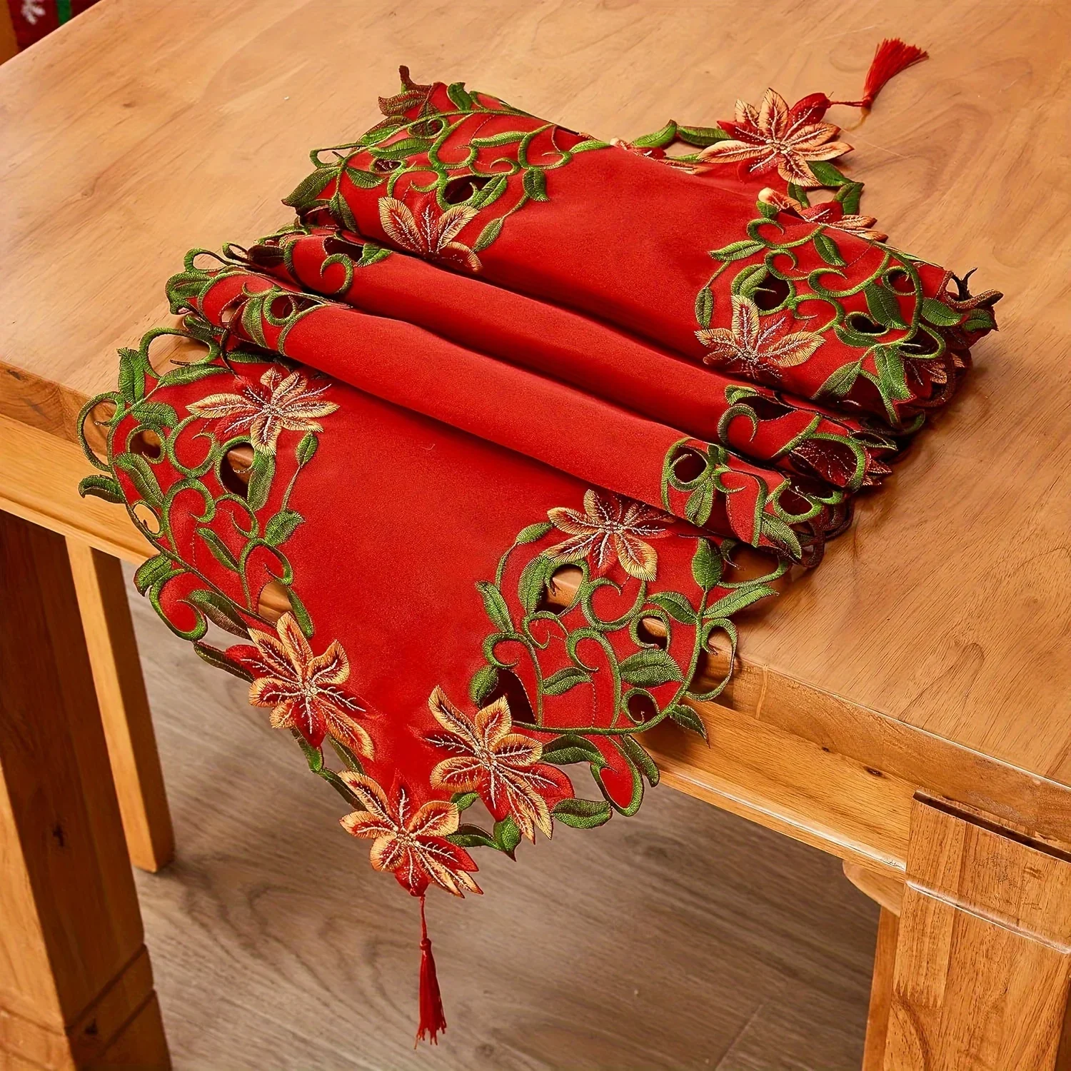 

1pc Christmas Tablecloth 69.17 * 14.93in Party Desktop Red Decoration Kitchen Table Runway Home Christmas Decoration Accessories