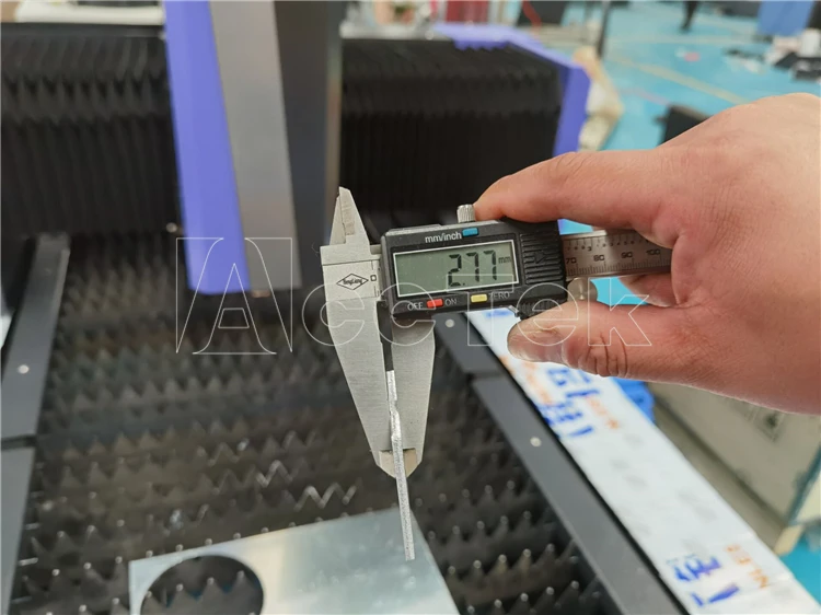 Max Raycus Metal Laser Cutting Machine/Raycus 3000w Small Mini 6010 cnc Laser Cutting Machine Metal Cutting Laser Fiber