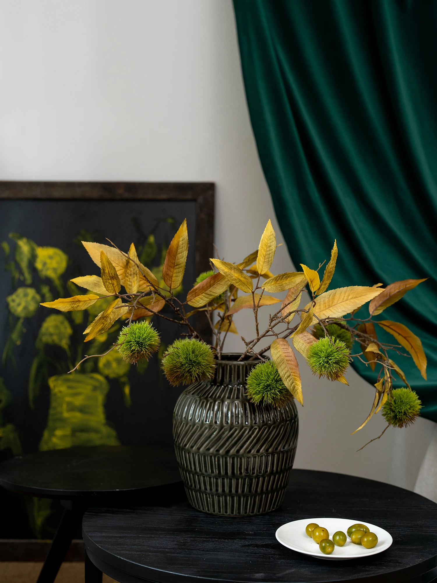 Simulation of chestnut thorn fruit branches in NA's flower house Floriculture home creative decoration model room pine cone