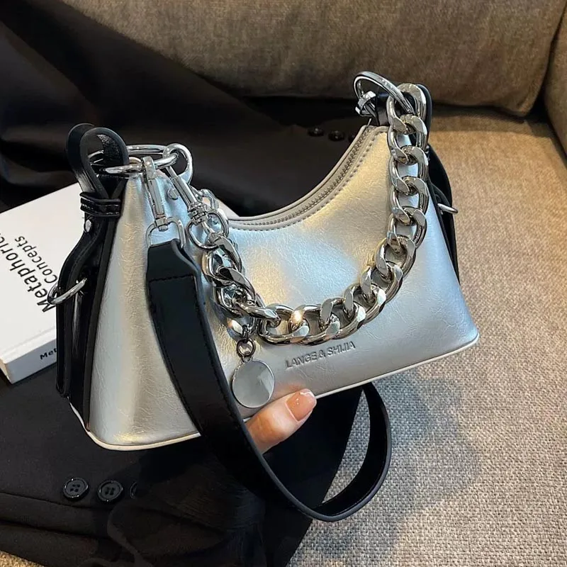 New Women's Shoulder Bag  Square Chain Bag Retro Messenger Bag Crescent Chain Underarm Bag For Girl Gift BFF