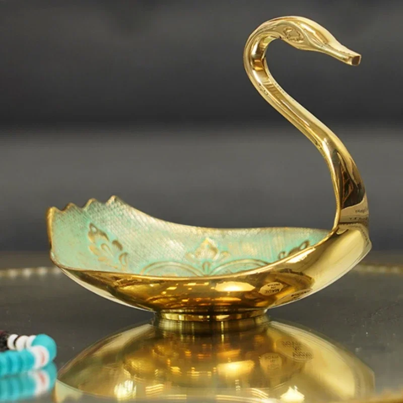 

Artistic Brass Decoration Tray Exquisite Carved Key Organizer Elegant Swan-Shaped Bijouterie Dish Vintage Petite Fruit Plate