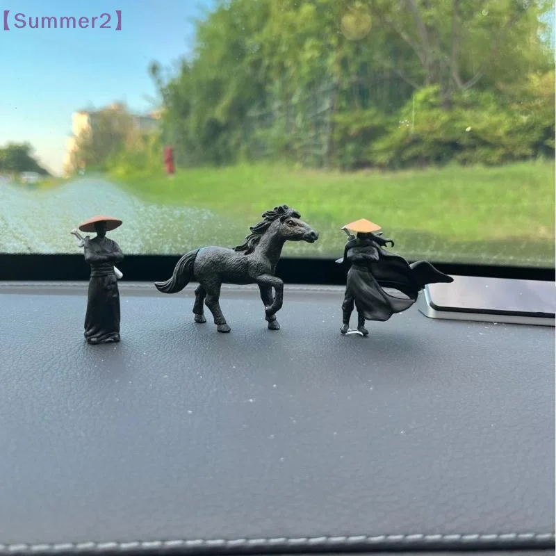 4Pcs Ancient Sino-Japanese Samurai Warriors Horse Mini Figurines Home Desktop Office Cubicle Resin Crafts Car Interior Model{S}