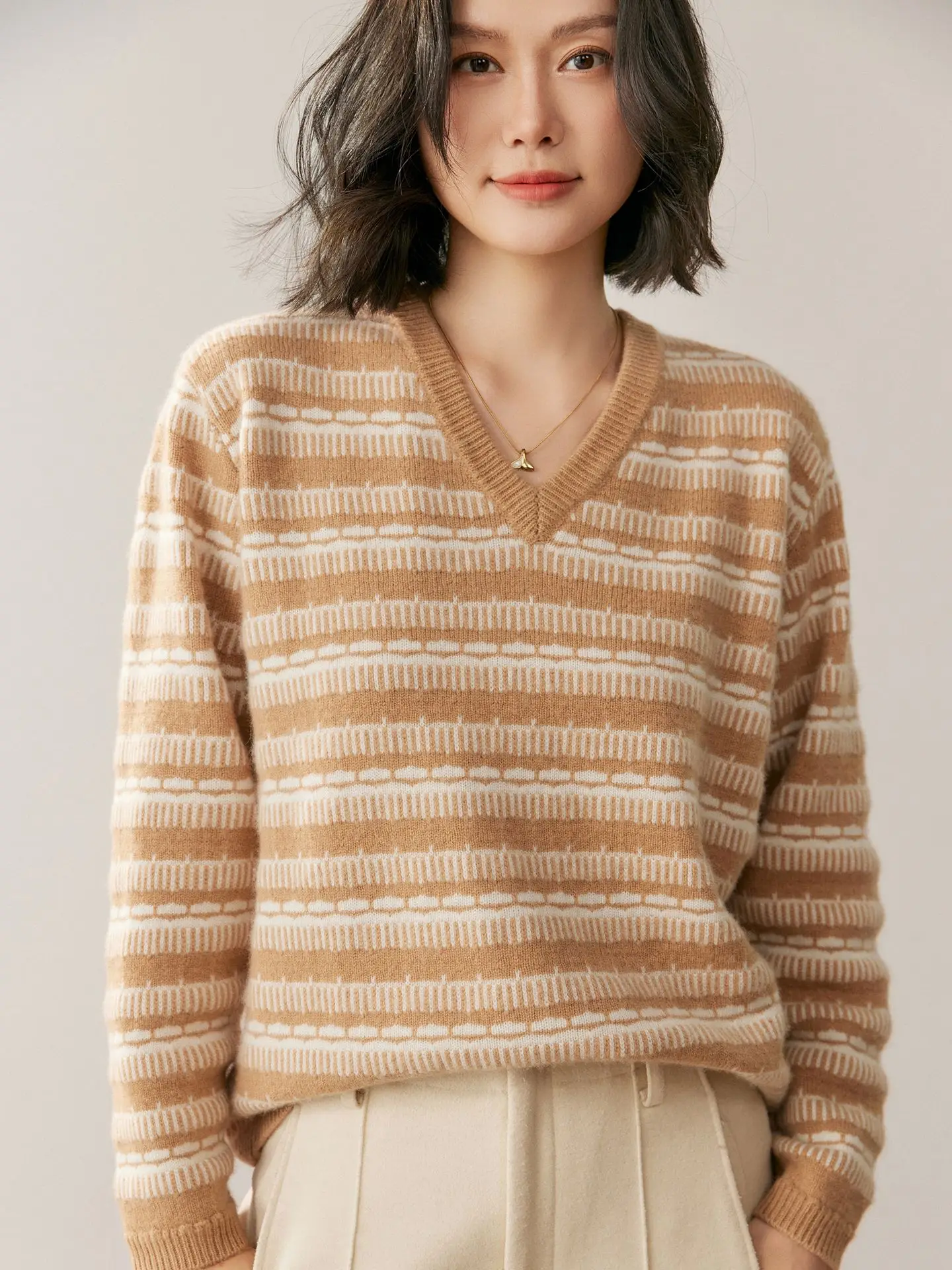 

Chic Retro Style Women's Fell Island V-Neck Pullover 100% Cashmere Soft Sweater Autumn Winter Casual Thick Cashmere Knitted Tops