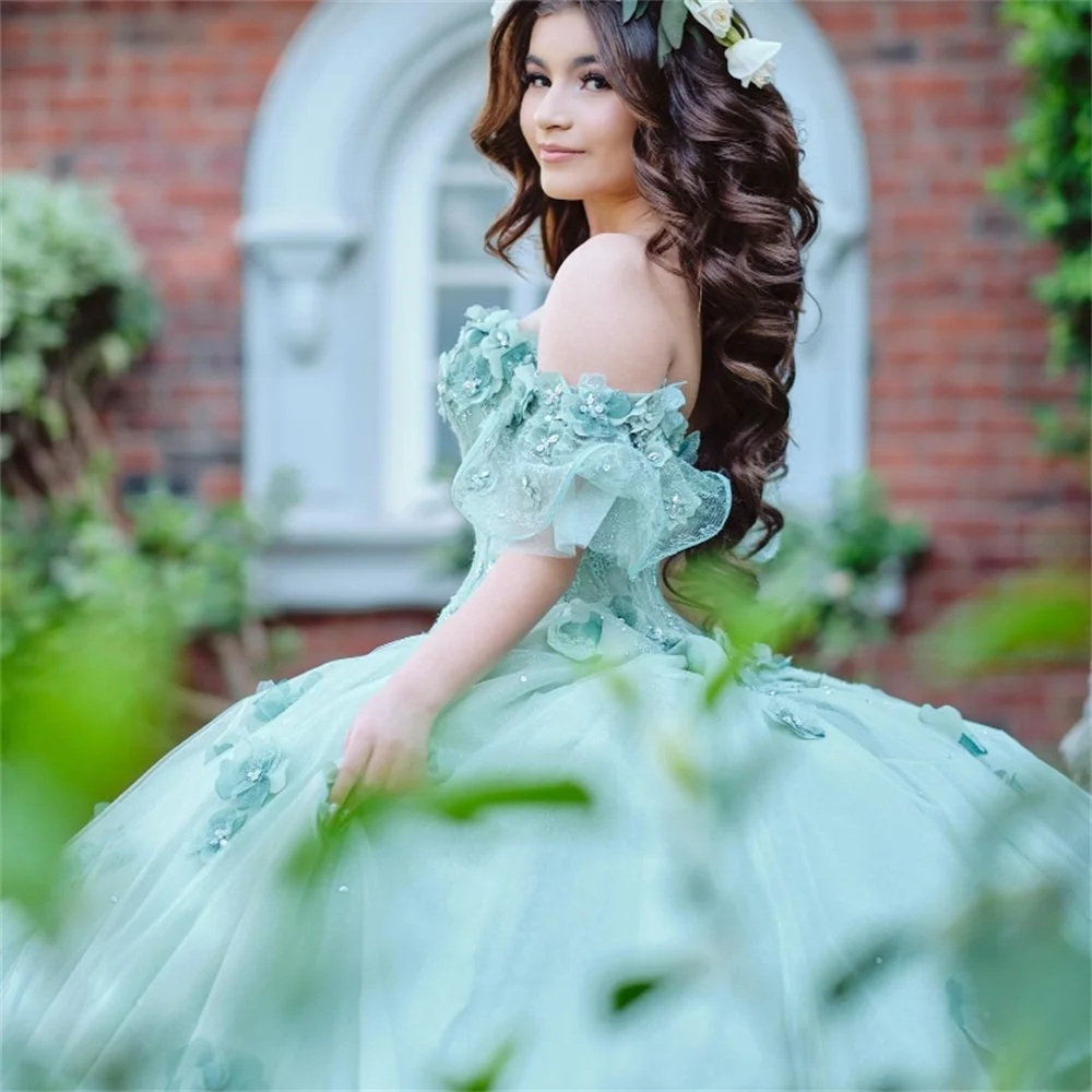 Graceful Mint Green Sweetheart Ball ชุด Quinceanera ชุด Elegant Applique ลูกปัดอย่างเป็นทางการ Vestido De 15 Quinceanera เจ้าหญิง