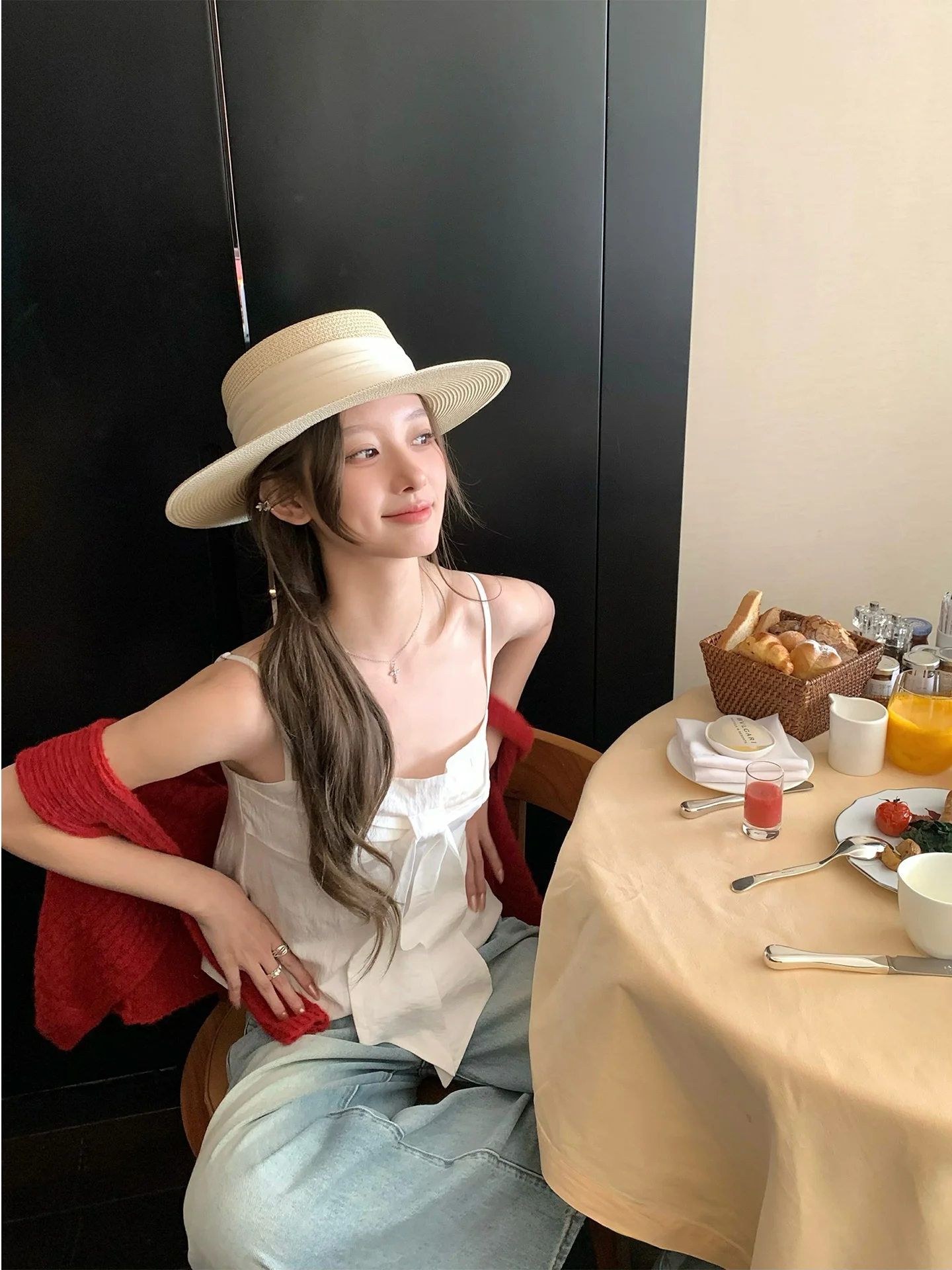 

Новинка! Женский облегающий топ-майка Sweet Sle White с завязками, базовый слой для весны и лета, нижнее белье.