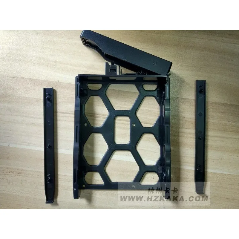 2025new  for Synology hard drive rack D5 D6 D7 D9 is suitable for DS1515+17+1621+1821+